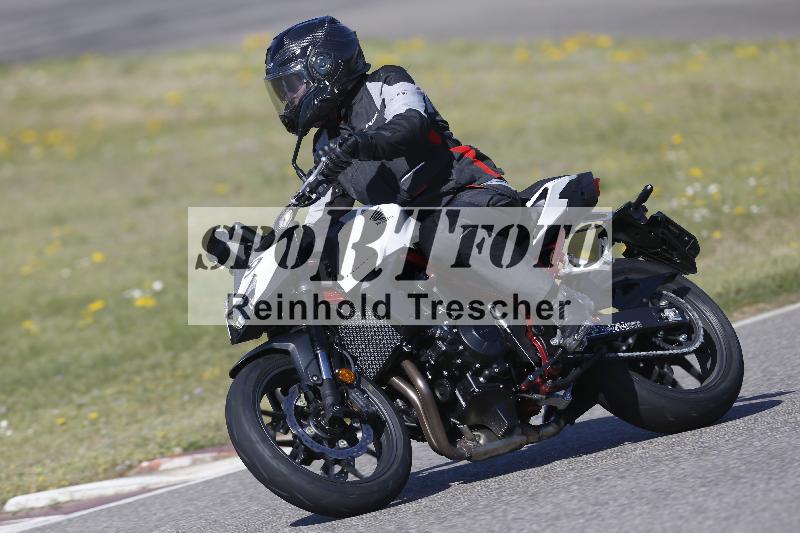 /06 08.04.2026 Cornu Master School ADR/Gruppe gruen/19